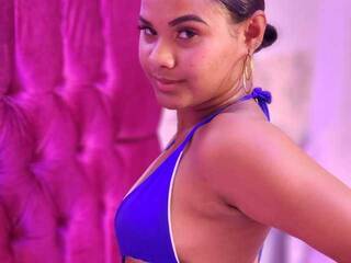 Erotyczny czat wideo EmmaDawson