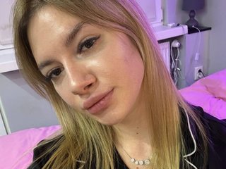 Erotyczny czat wideo EmmaNix18