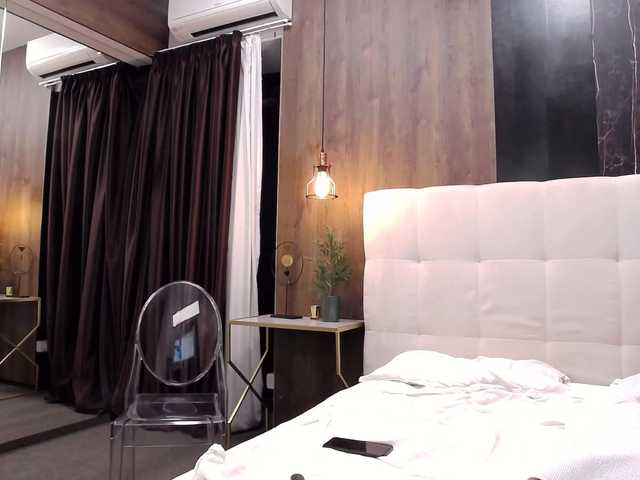 Zrzuty ekranu transmisji emmarayne