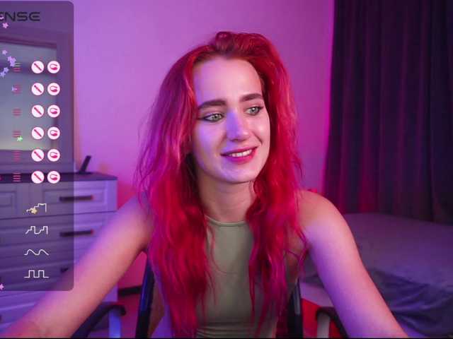 Zdjęcia EmmylieMorris | Let’s play a game? ;) |Sex shows in pvt only