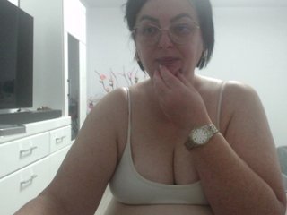 Erotyczny czat wideo Emyllywhite