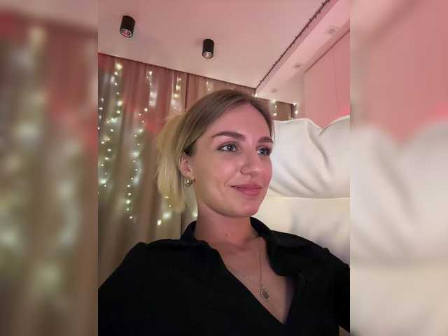 Zrzuty ekranu transmisji EnlivenLuv