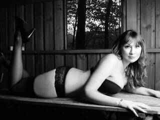 Erotyczny czat wideo Estelle66