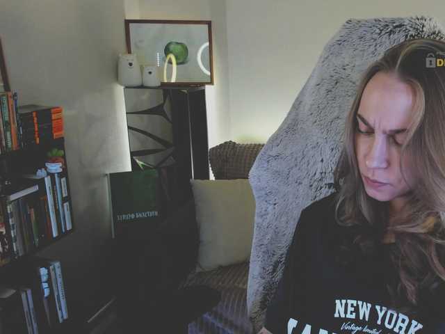 Zrzuty ekranu transmisji Adamova_Eva
