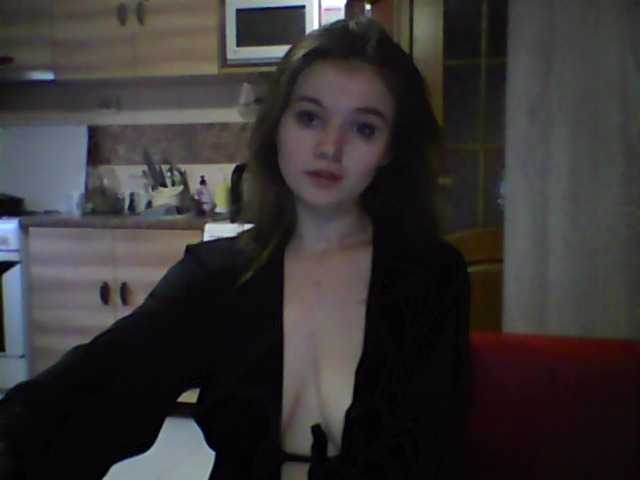 Zrzuty ekranu transmisji EvaBabochka