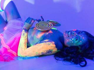 Erotyczny czat wideo EvalynBell