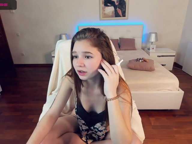 Zrzuty ekranu transmisji EvaMoore