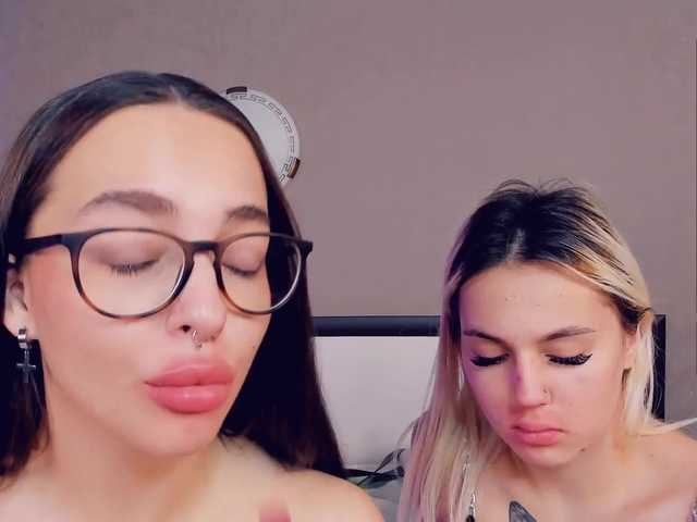 Zrzuty ekranu transmisji EvaTina