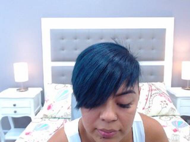 Zrzuty ekranu transmisji EvelynOwens