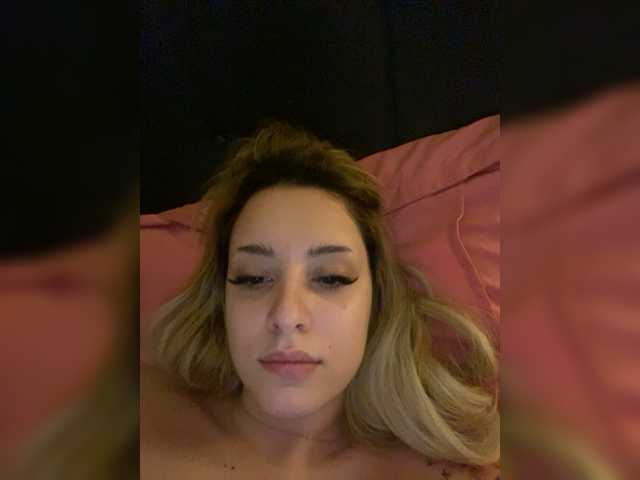 Zrzuty ekranu transmisji EvieRose