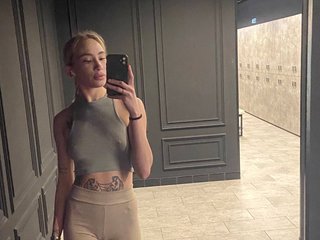 Erotyczny czat wideo Eyes0ffMe