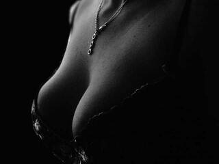 Erotyczny czat wideo Eymmy-Horny