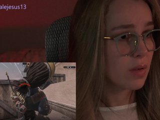 Erotyczny czat wideo FemaleJesus1