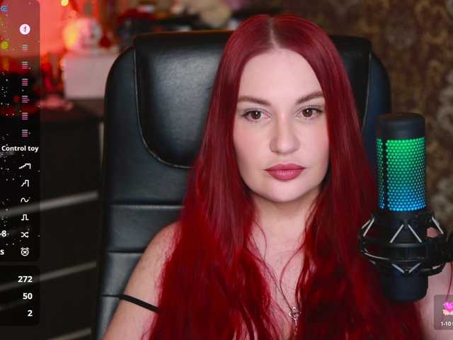 Zrzuty ekranu transmisji Vicky_Fetish