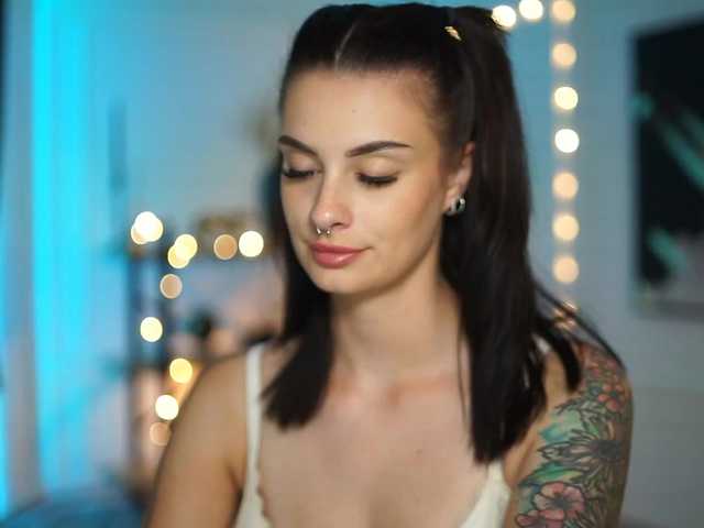 Zrzuty ekranu transmisji FierceAangel