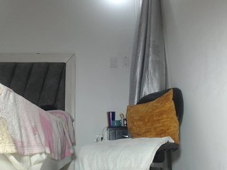 Erotyczny czat wideo roxy-fisting