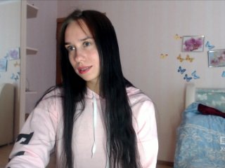 Zrzuty ekranu transmisji Camilla_Benz