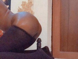 Erotyczny czat wideo Flirty4uxx