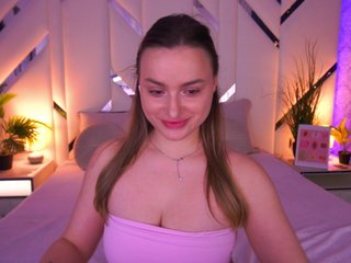 Erotyczny czat wideo FloraGreys