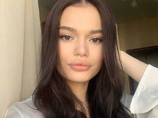 Erotyczny czat wideo FloraHanson