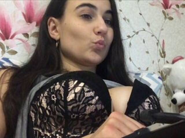 Zrzuty ekranu transmisji FloverLov