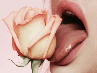 Erotyczny czat wideo Innocent_Flower
