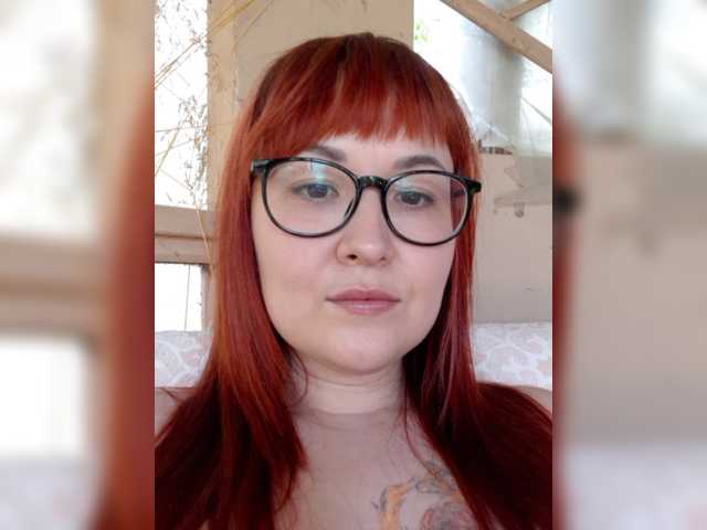 Zrzuty ekranu transmisji MISTRESS-FOX