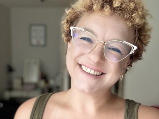 Erotyczny czat wideo FrancesLovely