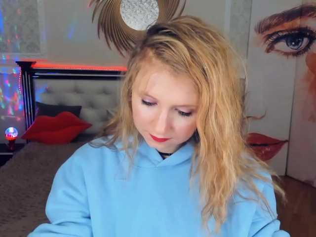 Zrzuty ekranu transmisji FreyaStein