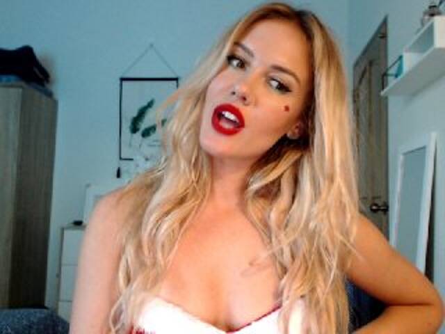 Zrzuty ekranu transmisji FromHeavenn