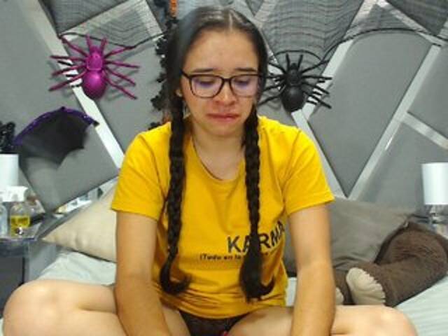 Zrzuty ekranu transmisji GabyJaramillo