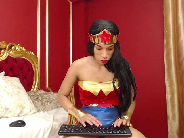 Zdjęcia GabyTurners What do u have on mind today for your wonder woman? let's make twerk my ass !! at 1000 show oil N ride you 729 to reach goal / Go ahead! @curvy @anal @latin @Latina @twerk @cum @dp 1000 271 729