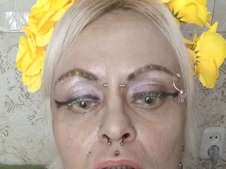 Erotyczny czat wideo GardenerofIllusions