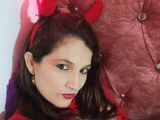 Erotyczny czat wideo GatubelaHot69