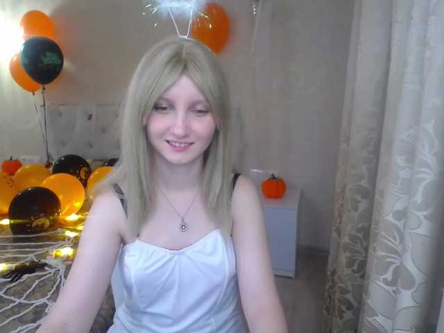 Zrzuty ekranu transmisji YourDesserte