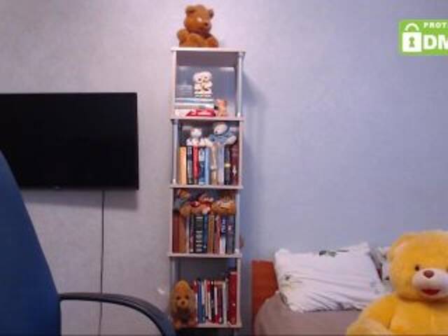 Zrzuty ekranu transmisji Get-Naked