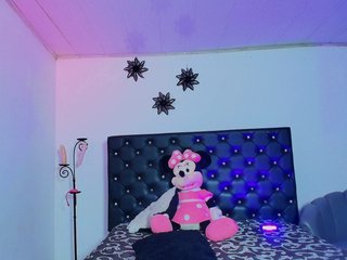 Erotyczny czat wideo GiannaRoberts