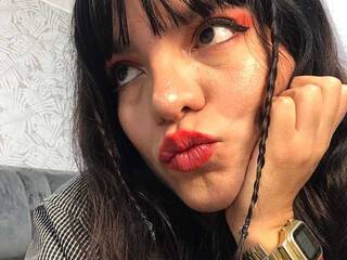 Erotyczny czat wideo GiannaVikande