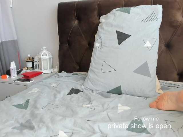 Zrzuty ekranu transmisji girlboss8