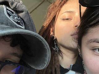 Erotyczny czat wideo Girls-addicted-cum