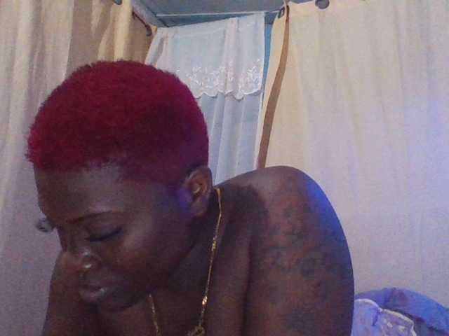 Zrzuty ekranu transmisji boobie_lexi