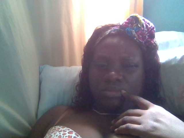 Zrzuty ekranu transmisji boobie_lexi