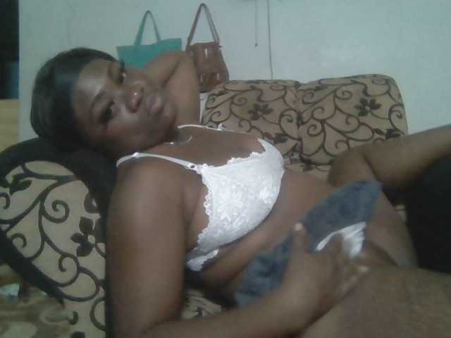 Zrzuty ekranu transmisji boobie_lexi