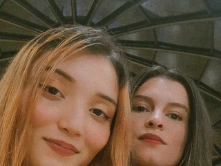 Erotyczny czat wideo Glossier-cherry