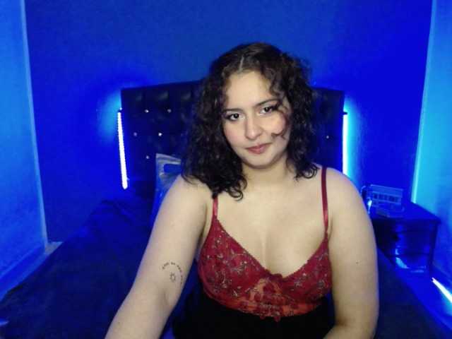 Zdjęcia goddesstepha1 Hi , enter if u wanna talk! Goal: GOAL: Sexy Dance #teen #lovense #boobs #cute #new -I dont do free shows xoxox