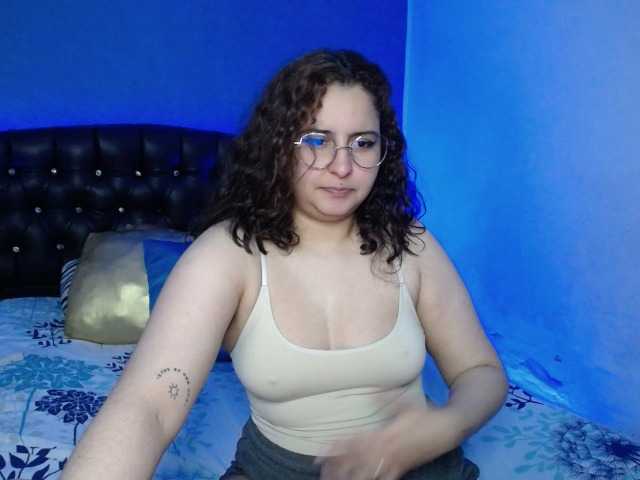 Zdjęcia goddesstepha1 Hi , enter if u wanna talk! Goal: GOAL: Sexy Dance #teen #lovense #boobs #cute #new -I dont do free shows xoxox