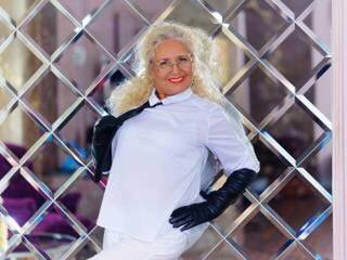 Erotyczny czat wideo grannyalisa