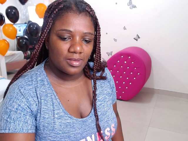 Zrzuty ekranu transmisji HanaBoobs