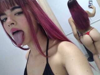 Erotyczny czat wideo Hanna-Ponse