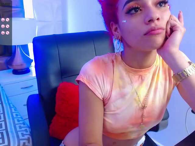 Zdjęcia HannaBerry Daddy I'm so horny, Hanna Wants to have pleasure, make me yours and fuck my tight pussy and my tigh // Control Lush 10 min 150 tkns ♥